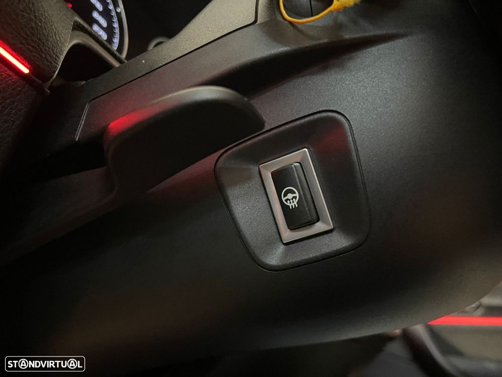 BMW M2 Competition DKG - 31