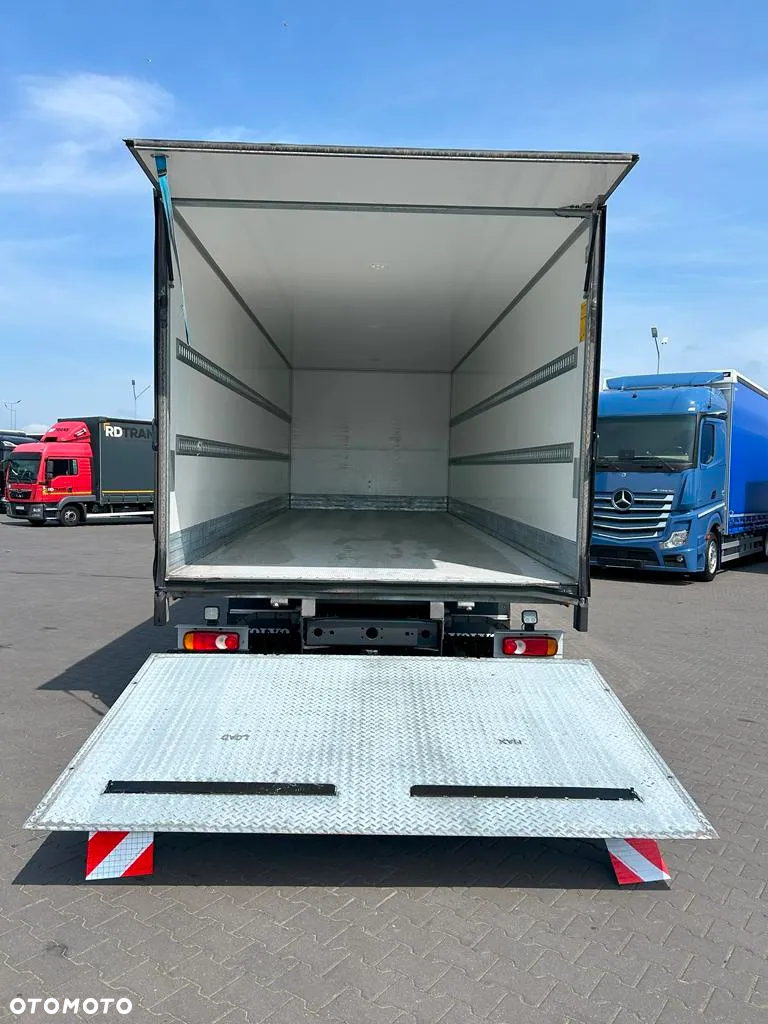 Volvo FL / 280 / EURO 6 / IZOTERMA + WINDA / 18 PALET / ŁAD. 9540 KG - 10
