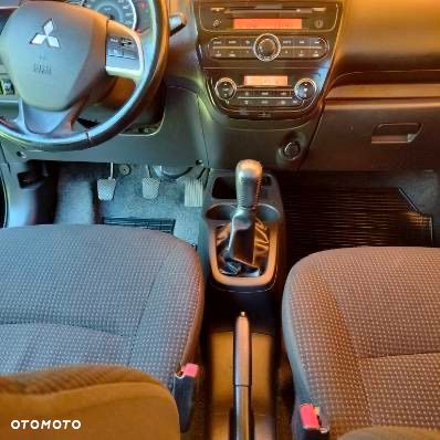 Mitsubishi Space Star 1.2 Intense - 11