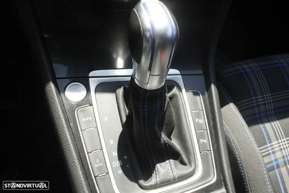 VW Golf 1.4 GTE Plug-in - 22