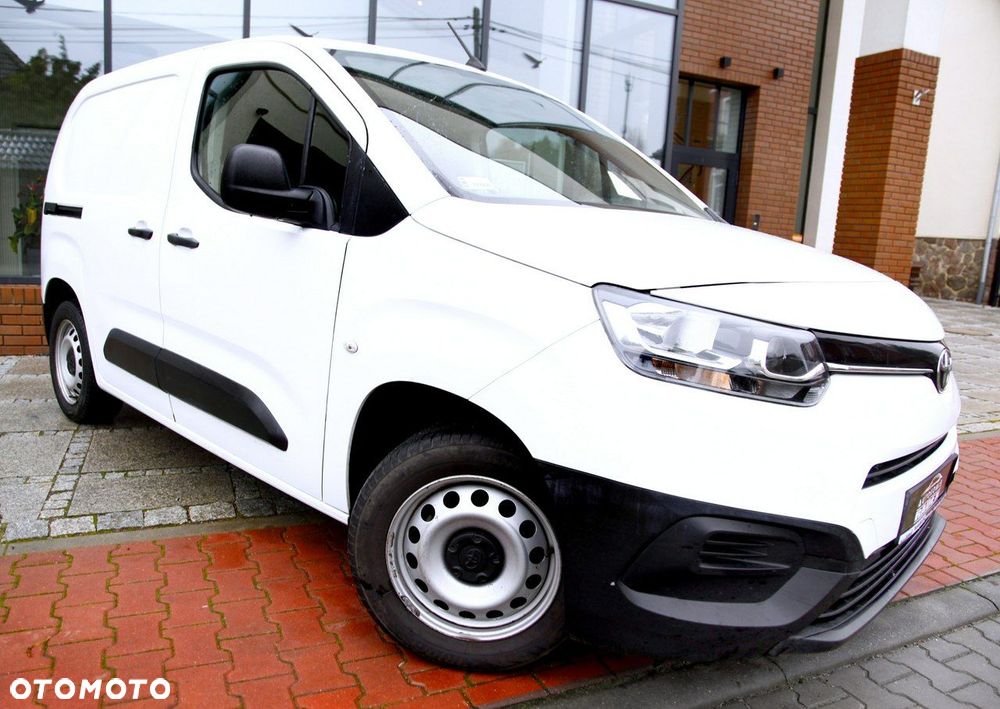 Toyota Proace City - 29