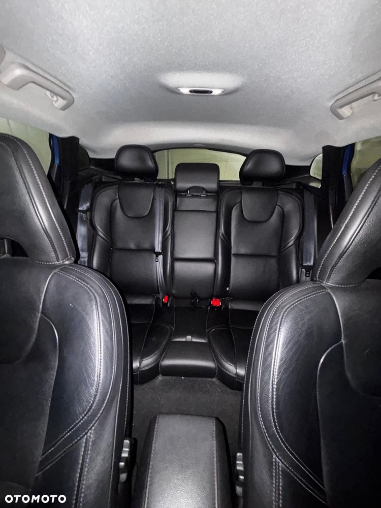 Volvo V40 D4 Drive-E Momentum - 14