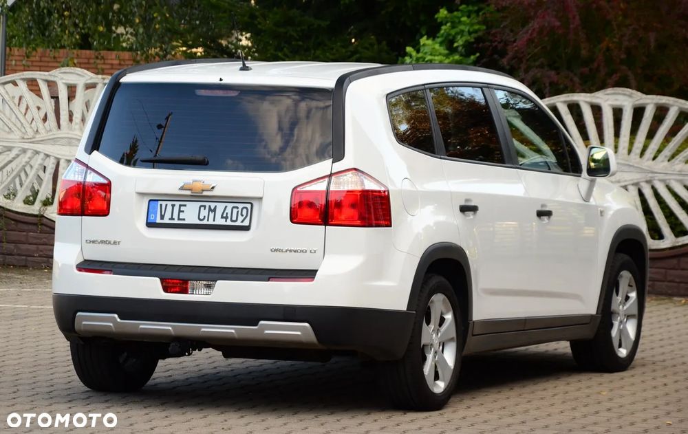 Chevrolet Orlando - 10
