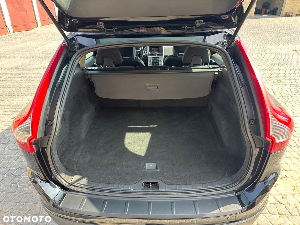 Volvo XC 60 D5 AWD Summum - 26