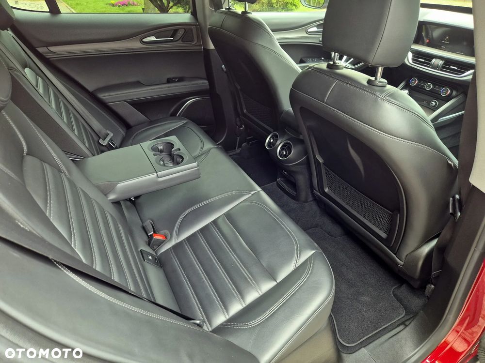 Alfa Romeo Stelvio 2.0 Turbo 16V AT8-Q4 First Edition - 21