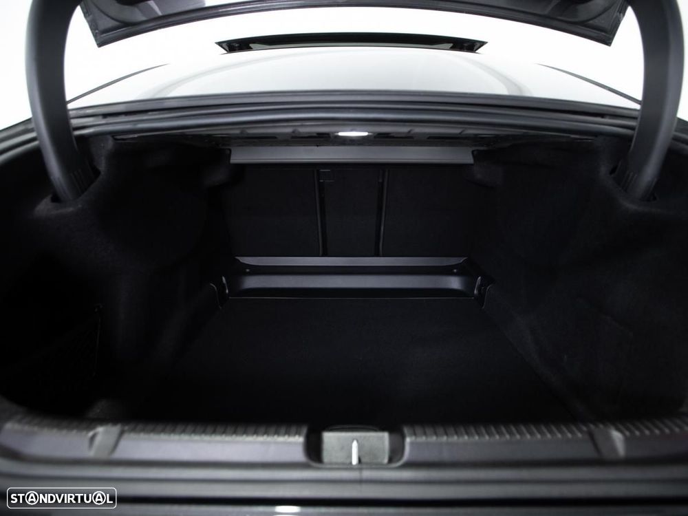 Mercedes-Benz EQE 43 AMG 4Matic - 14