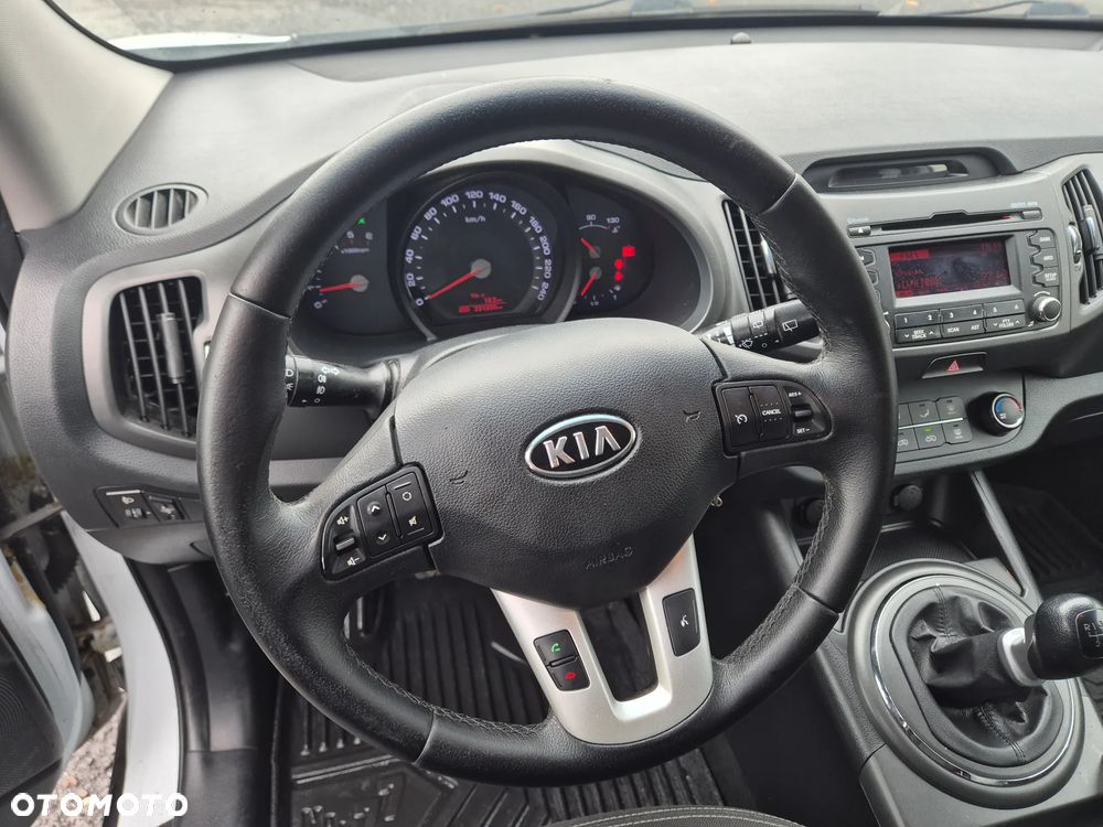 Kia Sportage - 13