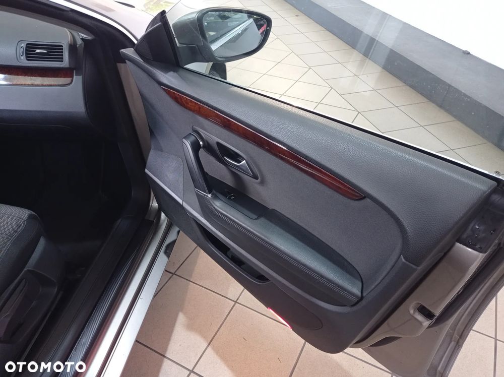 Volkswagen CC - 22