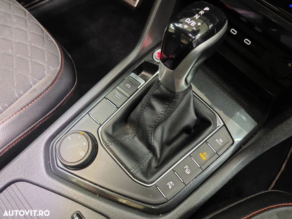 Seat Tarraco 1.4 e-Hybrid DSG FR - 11