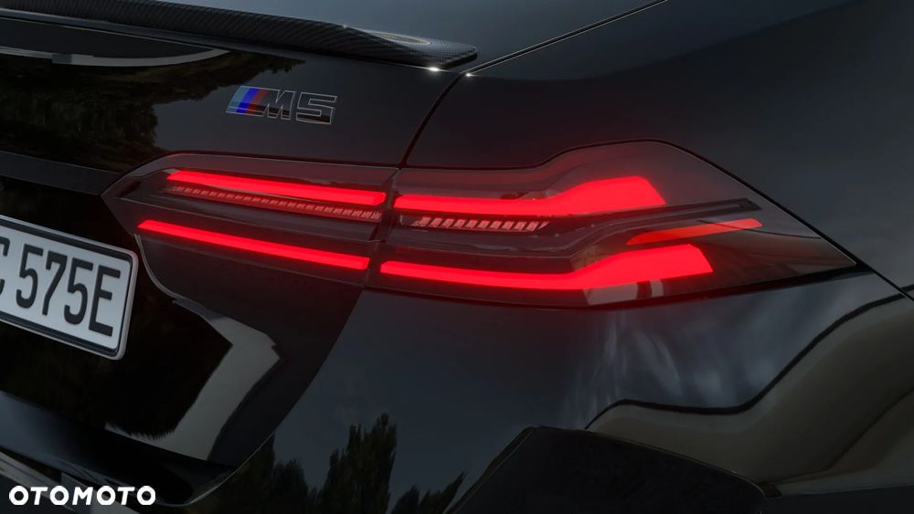 BMW M5 PHEV - 9