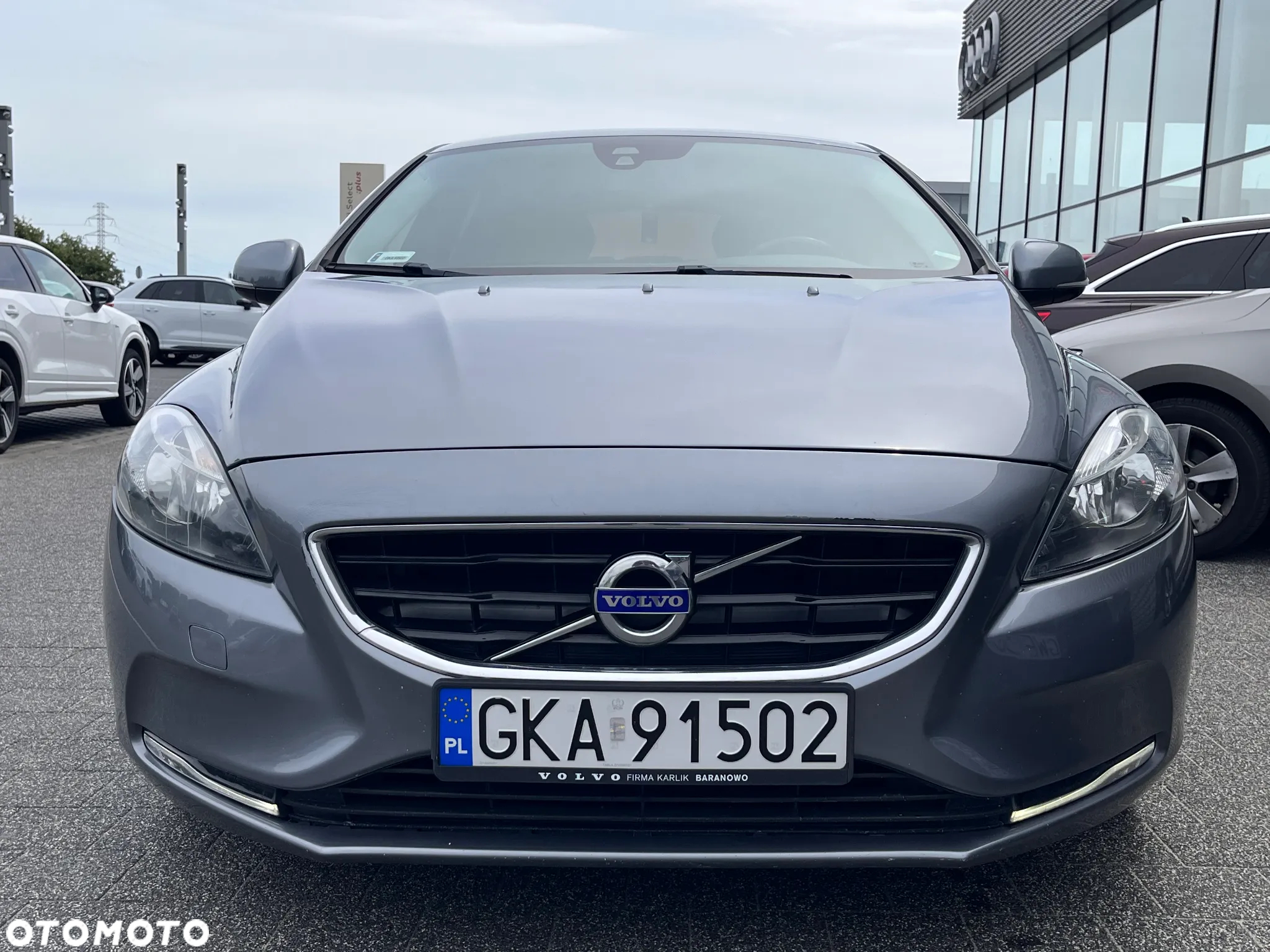 Volvo V40 D2 Momentum - 8