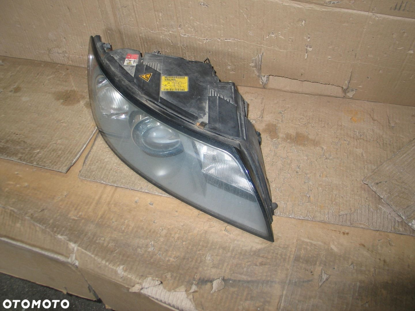 lampa przod xenon volvo V50 04-07r. 30698890 europa oryginal - 7