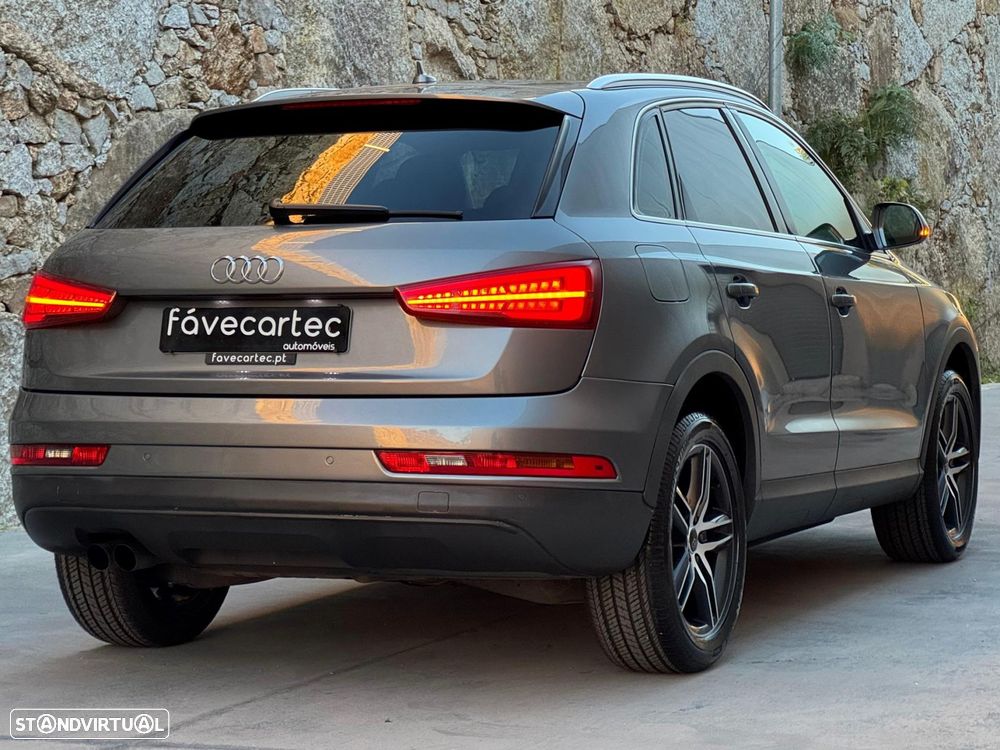 Audi Q3 2.0 TDi Business Line - 10