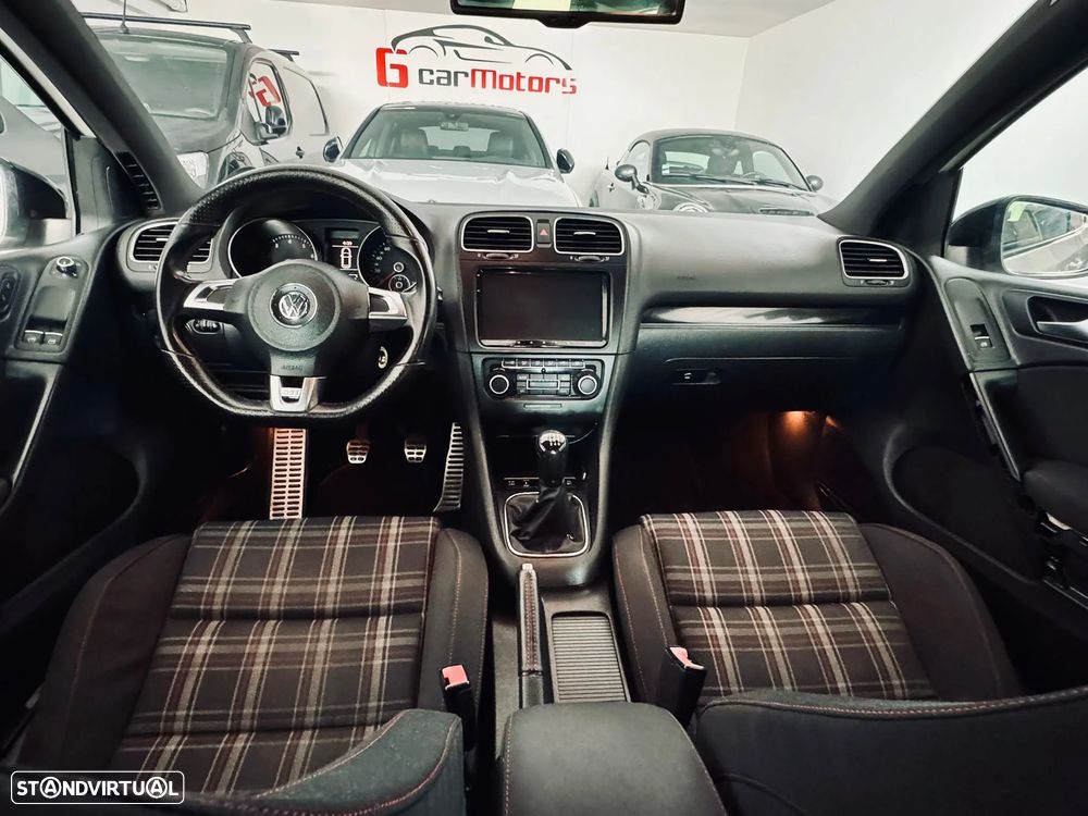 VW Golf 2.0 TSi GTI - 8