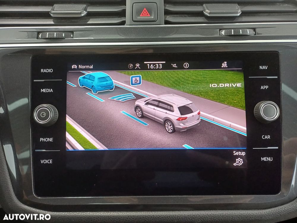 Volkswagen Tiguan Allspace 2.0 TDI 4Mot DSG Elegance - 27