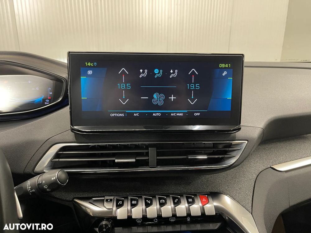 Peugeot 3008 Plug-In Hybrid 225 e-EAT8 Allure Pack - 22