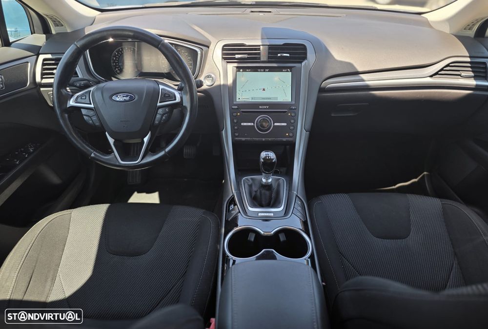Ford Mondeo SW 1.5 TDCi Titanium - 9