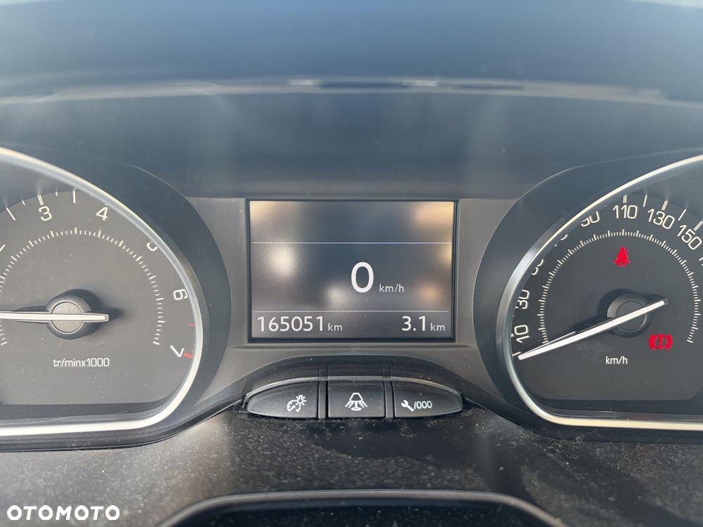 Peugeot 208 95 VTI Allure - 4