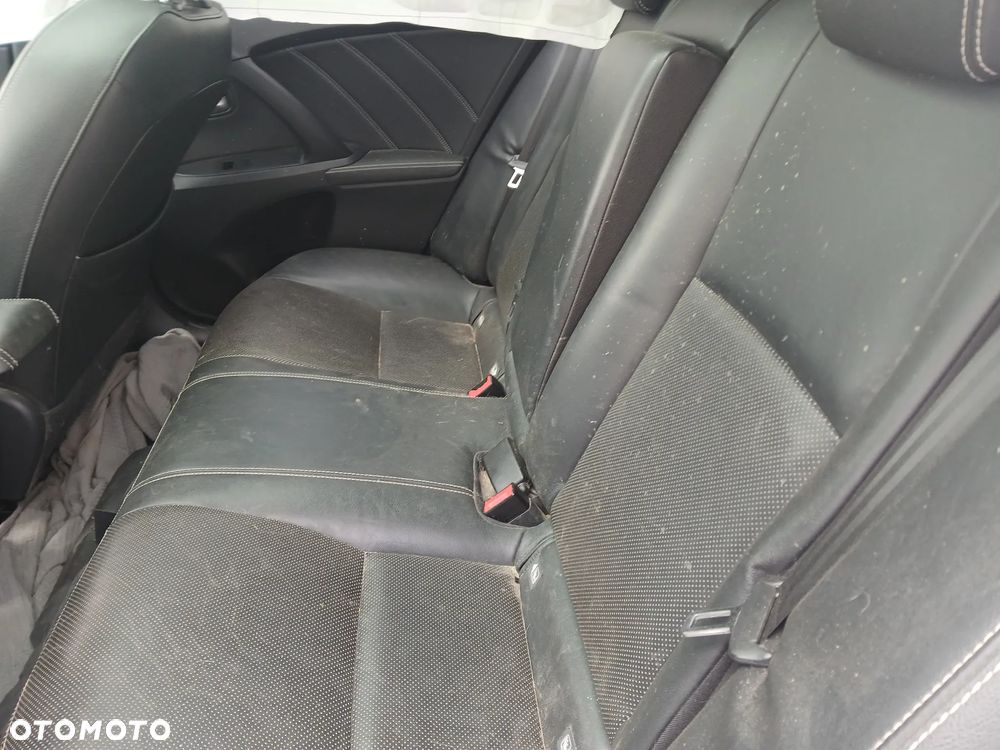 Toyota Avensis Touring Sports 2.0 D-4D Business Edition - 9