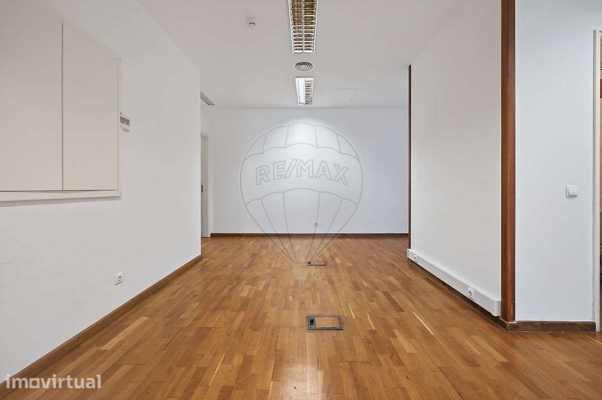 Apartamento T5 para venda - Grande imagem: 2/47