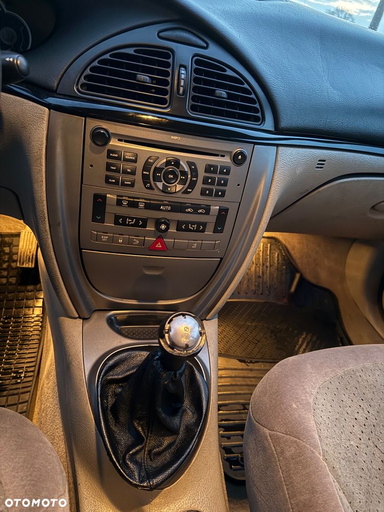 Citroën C5 2.0i 16V Exclusive - 11