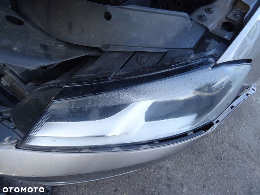 LAMPA LEWY ZWYKŁA H7 PRZÓD VW PASSAT B7 - 2