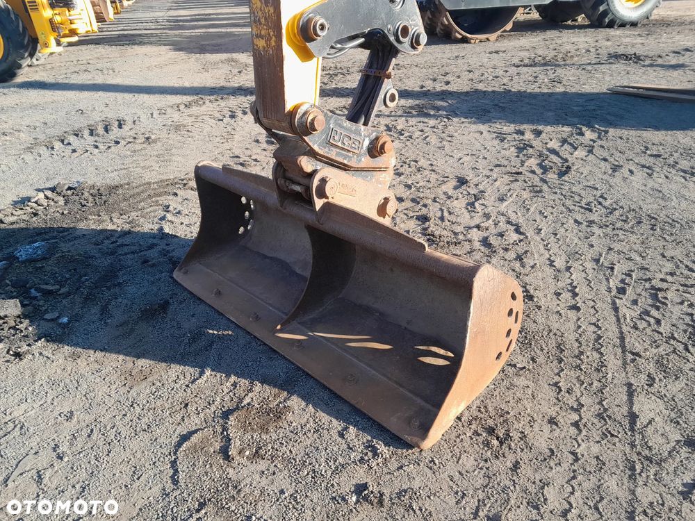 JCB 90Z-2  2022R - 17