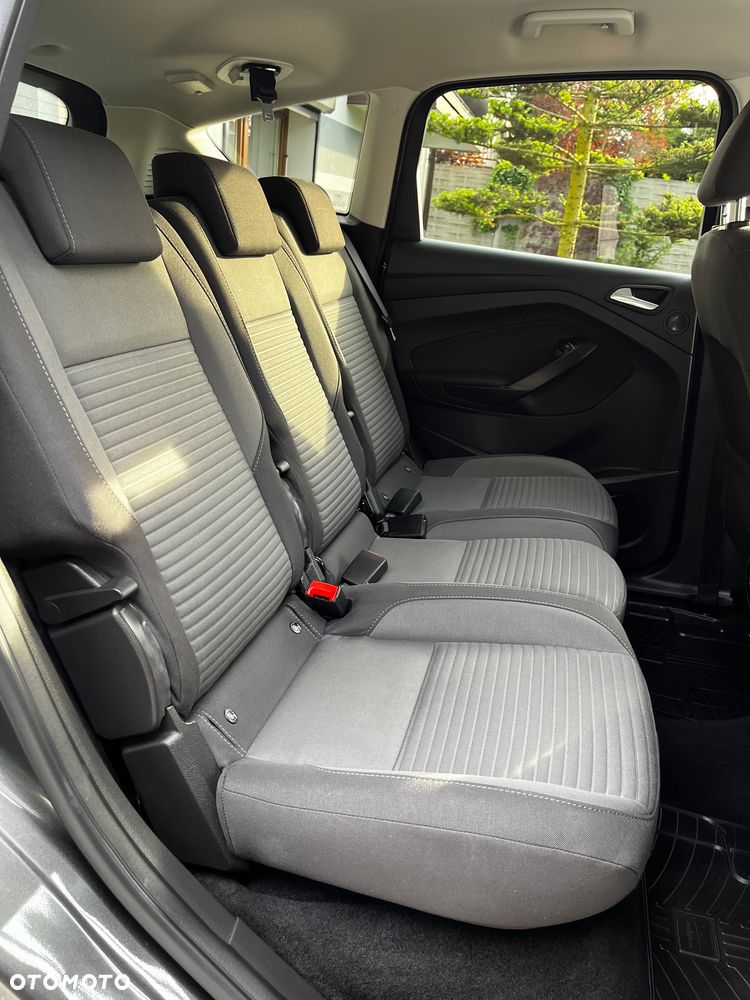 Ford C-MAX 2.0 TDCi Start-Stop-System Titanium - 14
