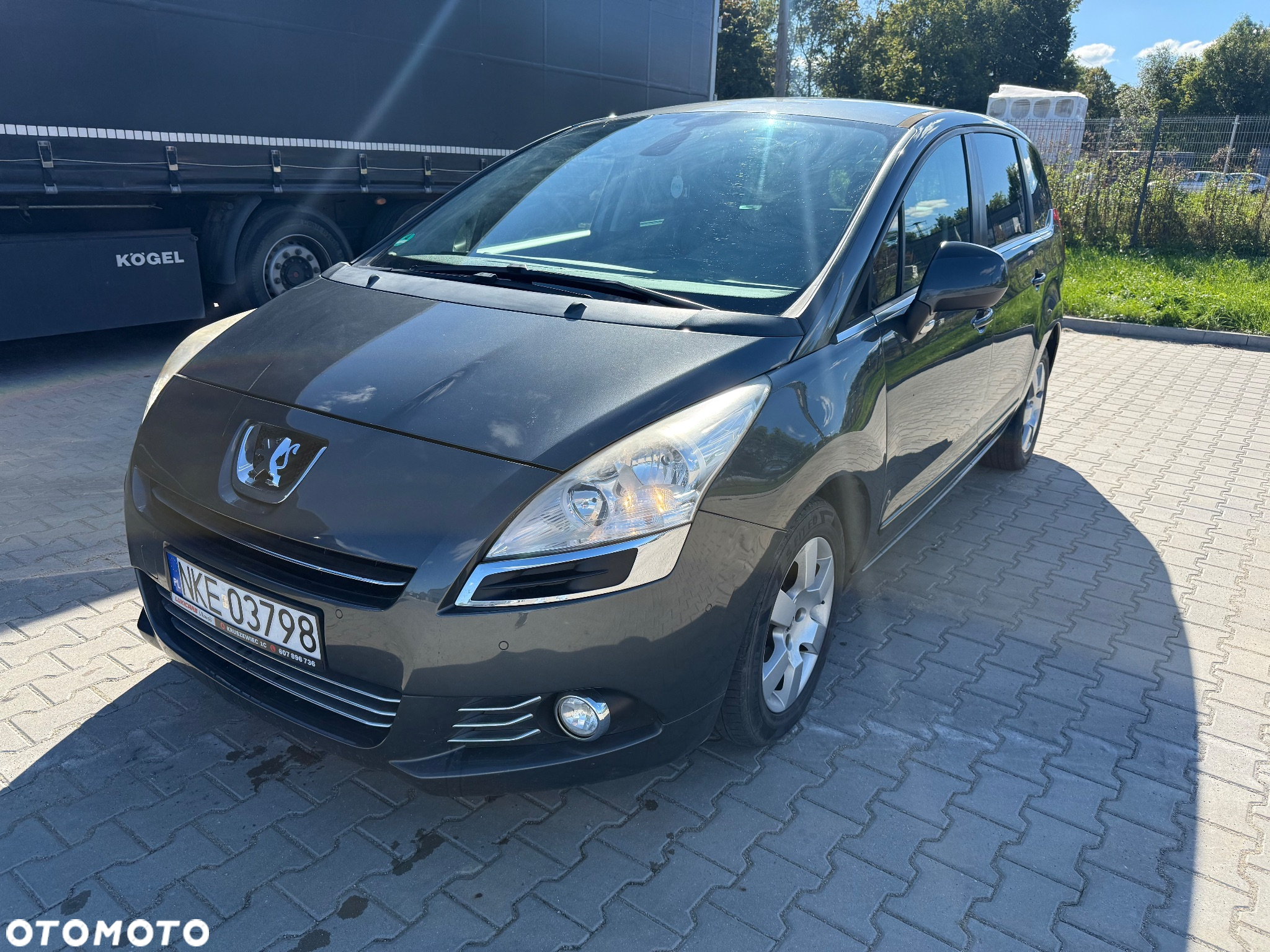 Peugeot 5008 1.6 Active 7os - 2