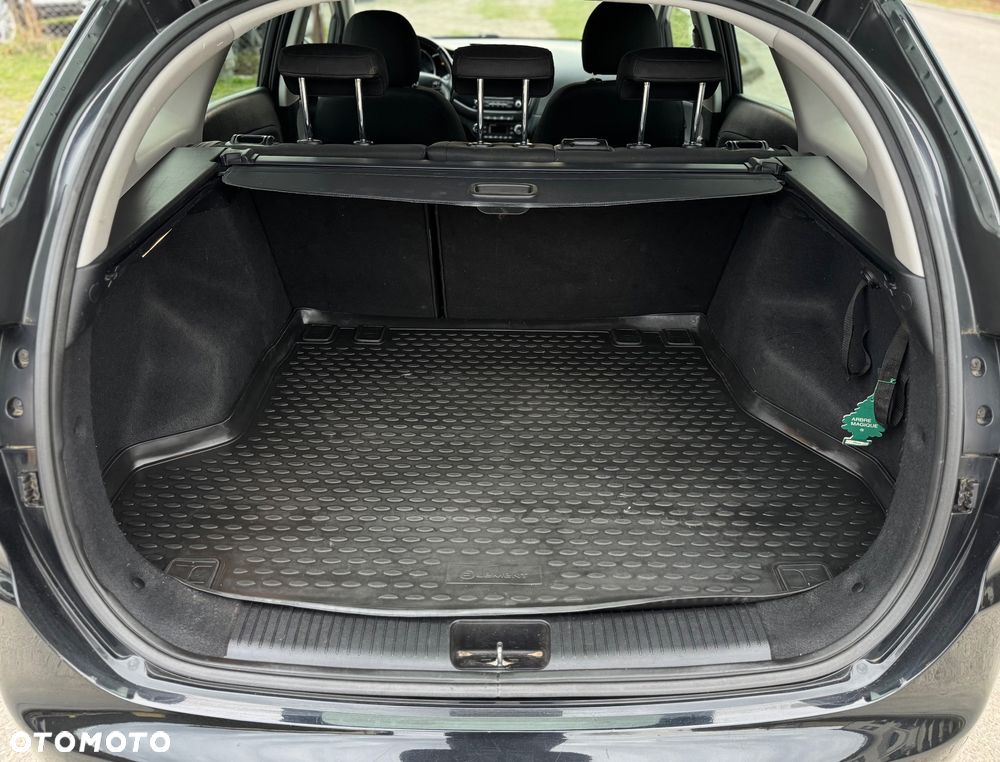 Kia Ceed 1.6 GDI ISG Spirit - 17