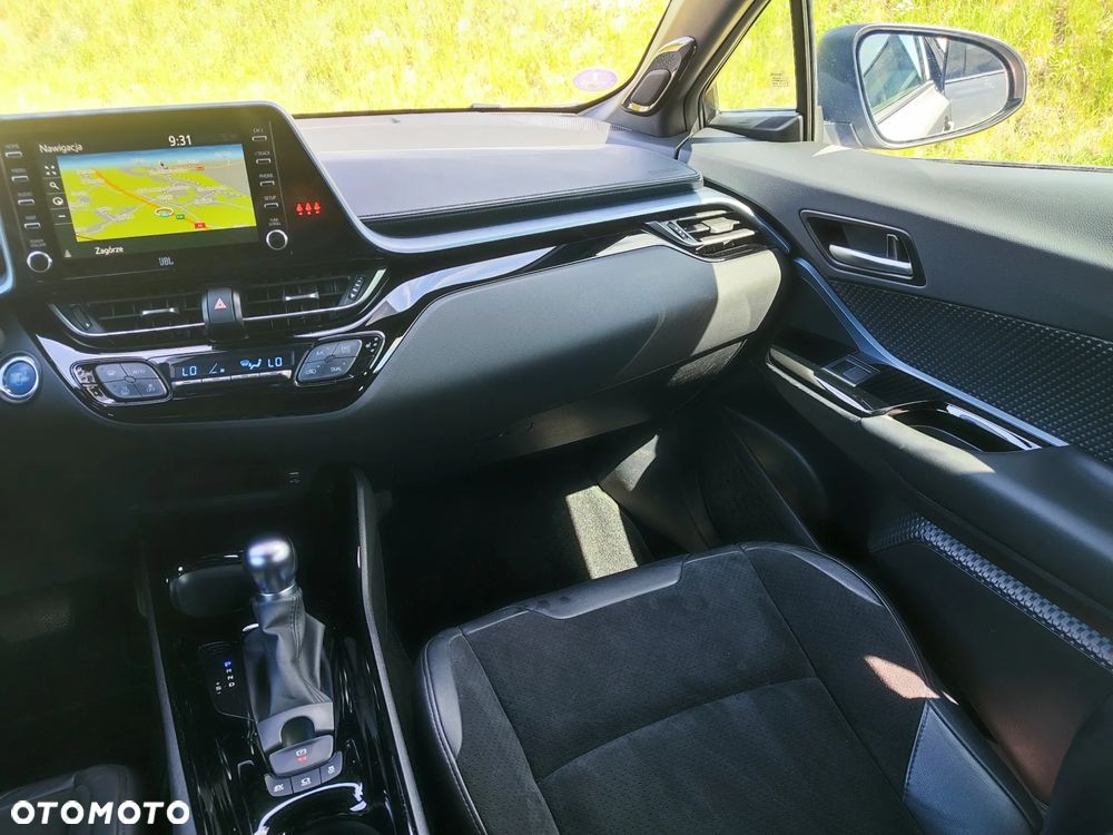 Toyota C-HR 2.0 Hybrid Executive - 39