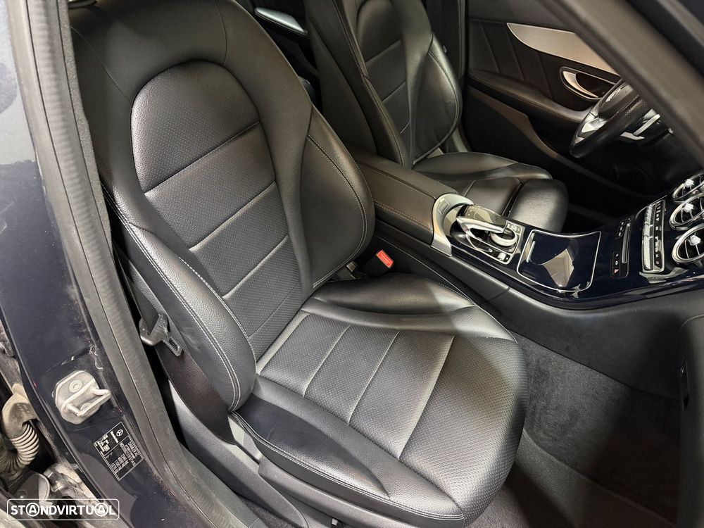 Mercedes-Benz C 300 h AMG Line - 21