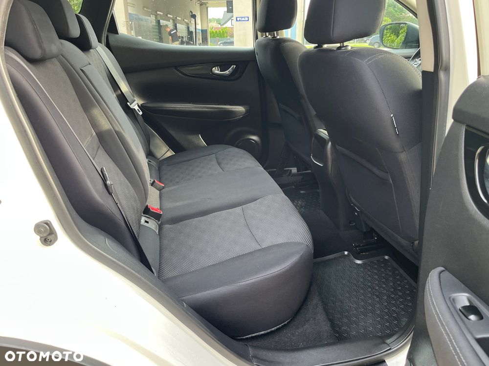 Nissan Qashqai - 13