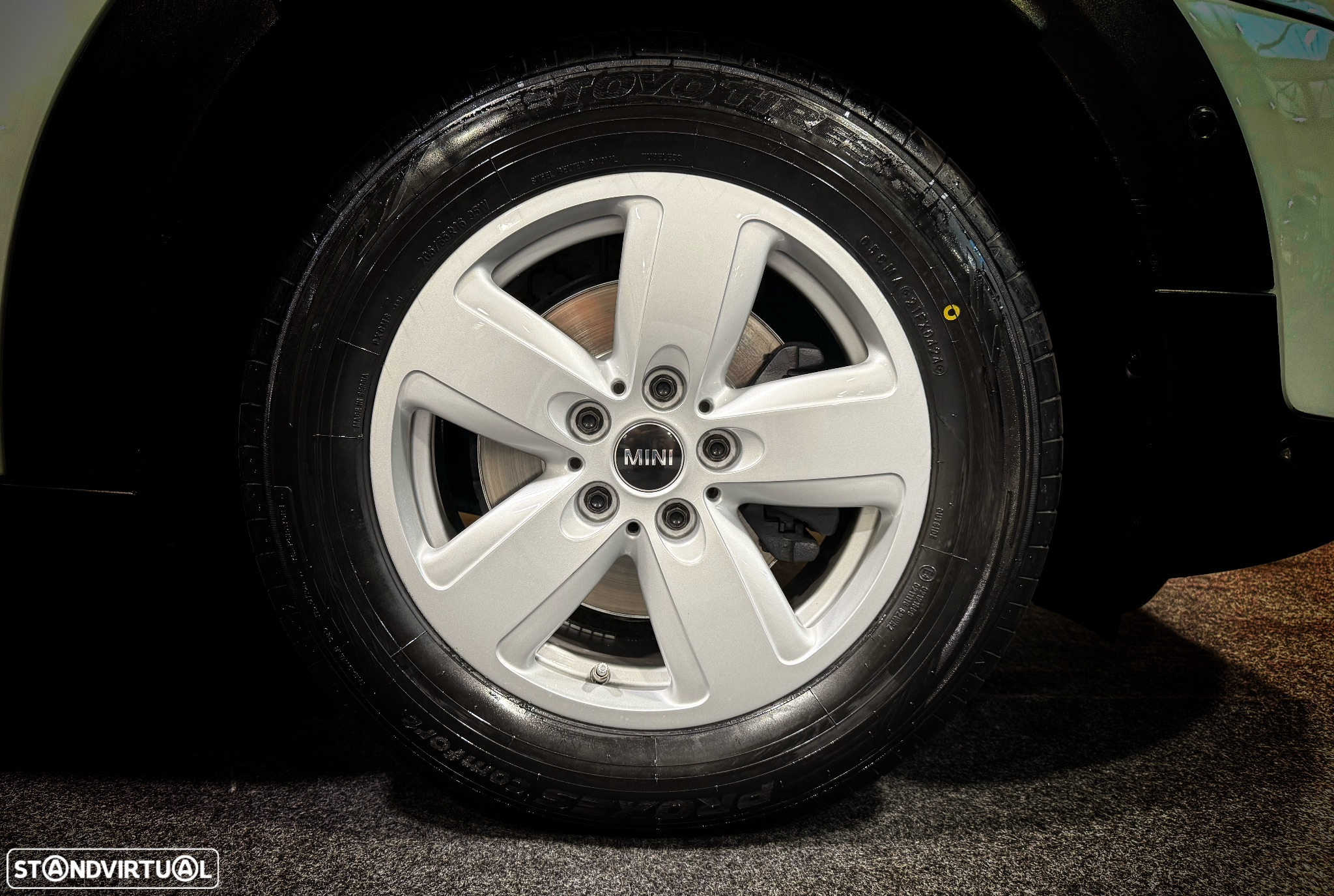 MINI Countryman One D Auto - 34