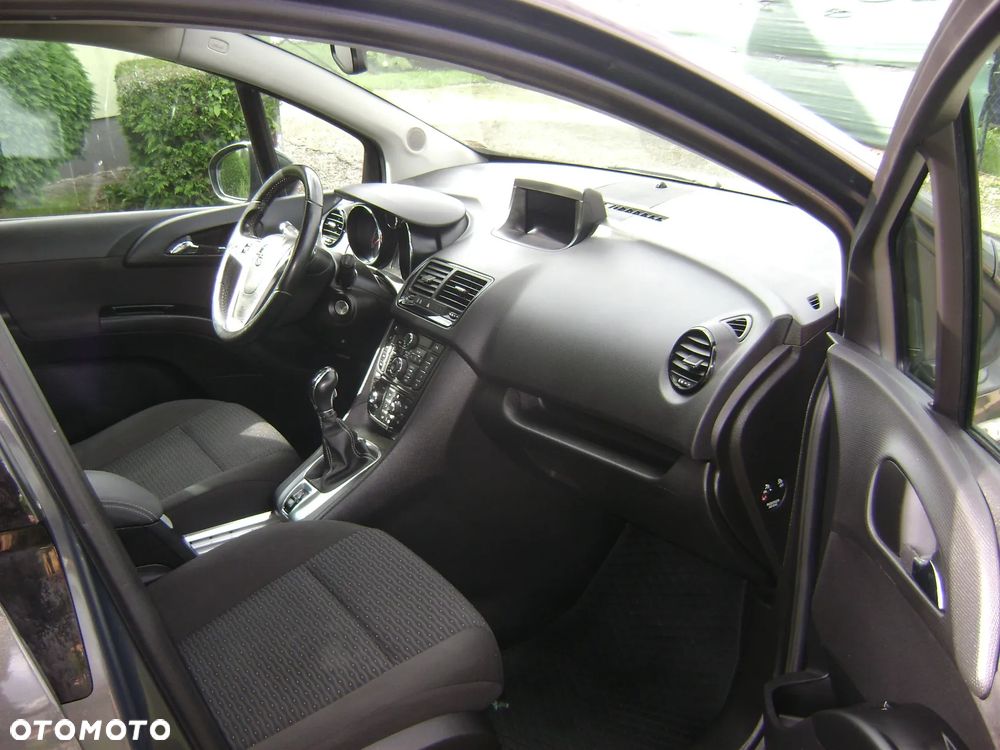 Opel Meriva - 8
