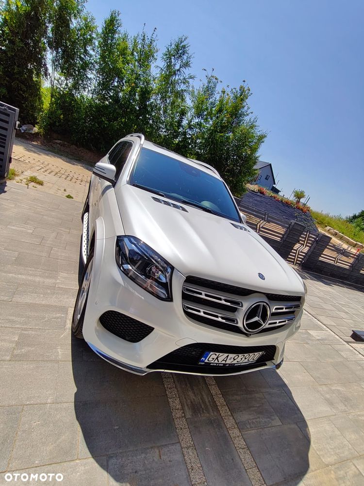 Mercedes-Benz GLS - 20