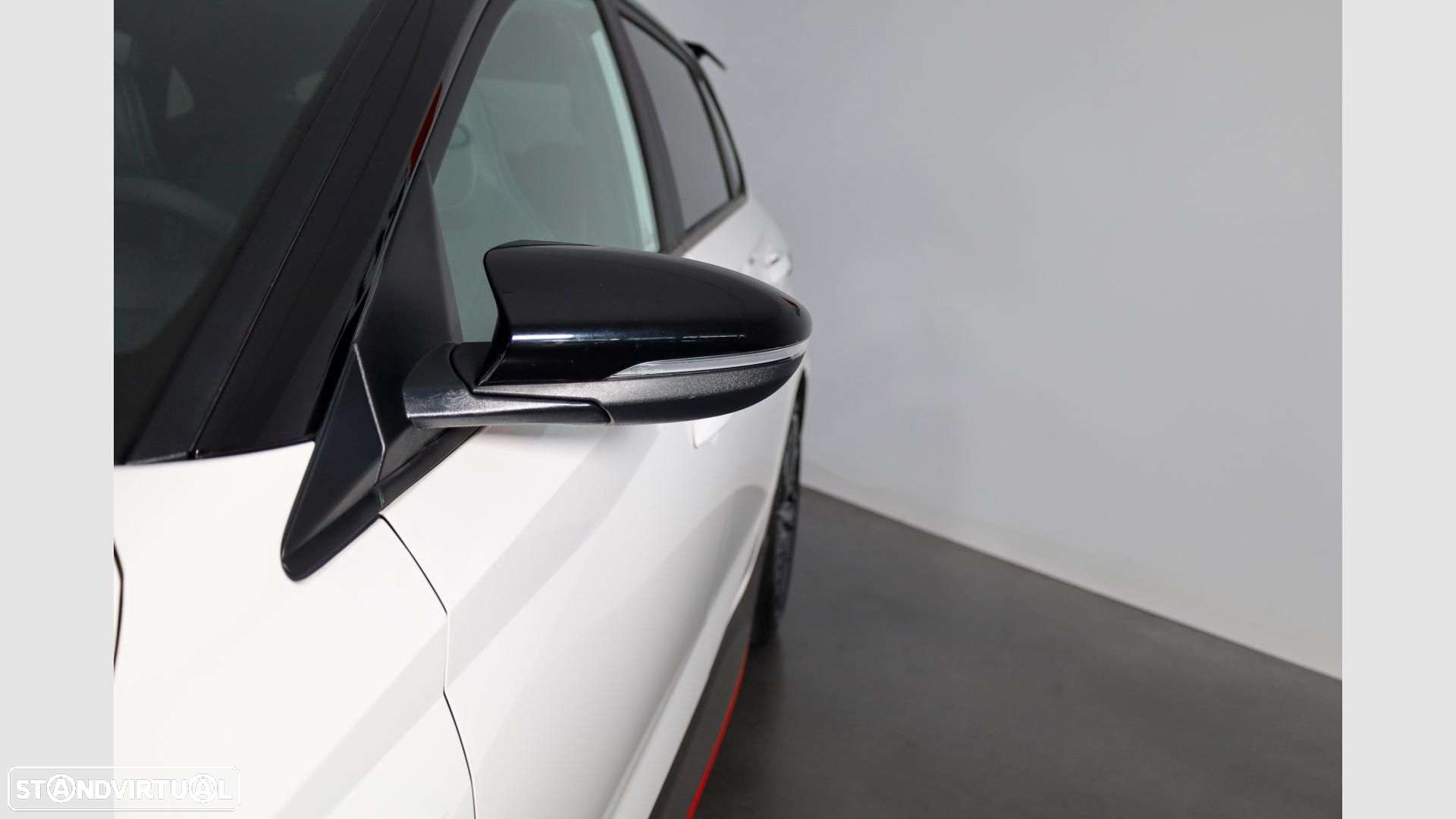 Hyundai i20 N 1.6 T-GDi Performance Pack - 5