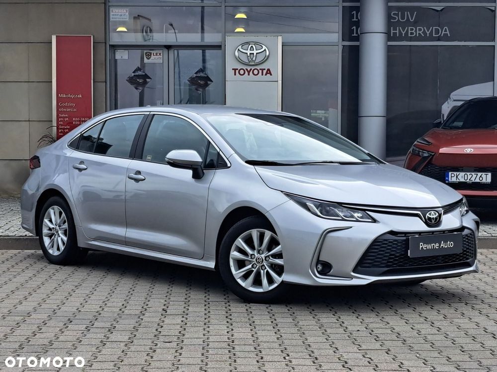 Toyota Corolla - 1