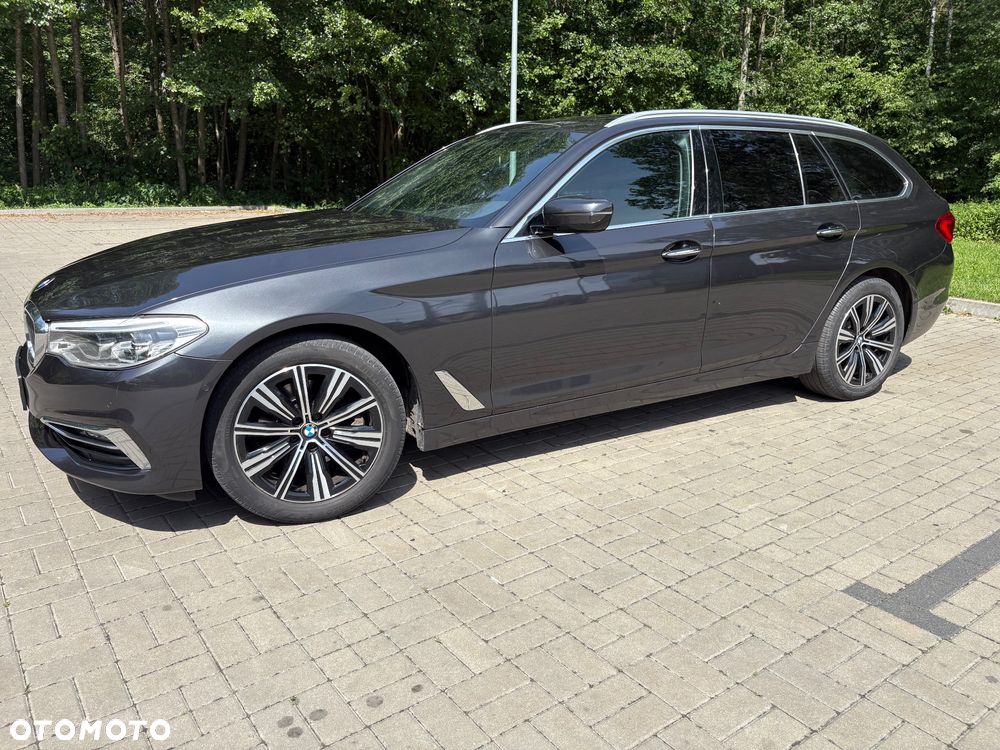 BMW Seria 5 520d Luxury Line - 4