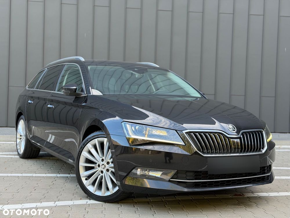 Skoda Superb 2.0 TDI 4x4 DSG Ambition - 1