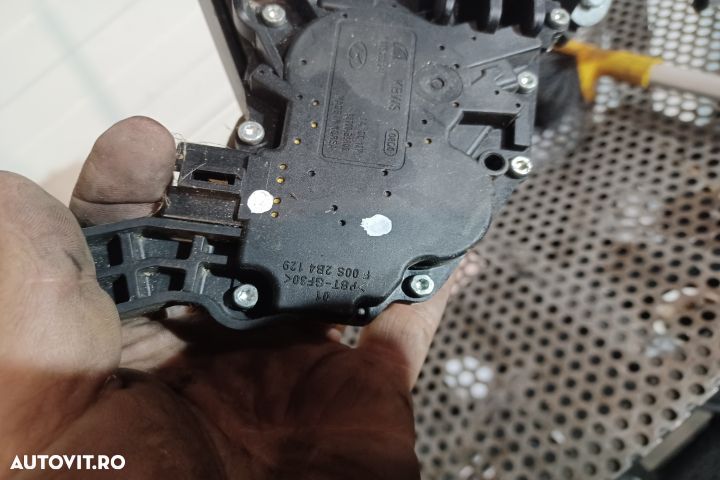 Brat stergator luneta 2017 98700B9000 Hyundai i10 2 [facelift] [2016 - 5