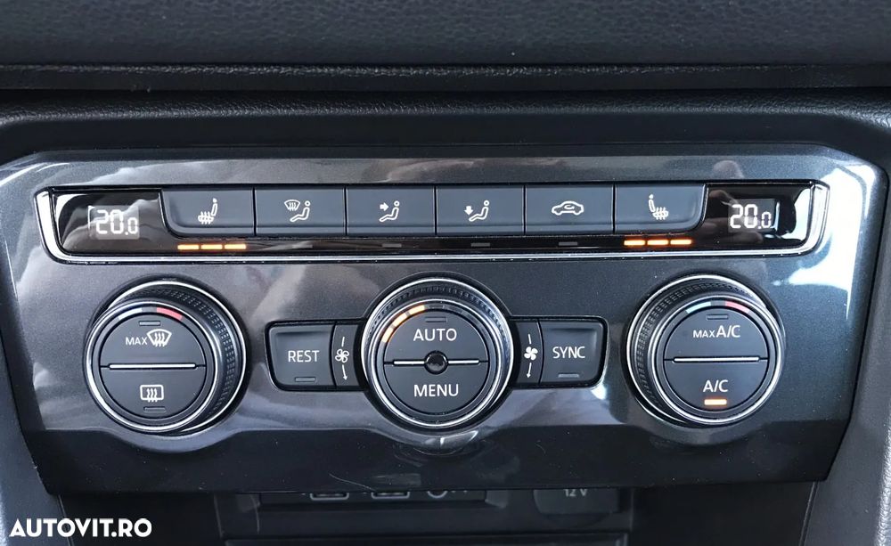 Volkswagen Tiguan 2.0 TDI SCR 4MOTION (BlueMotion Techn.) DSG Highline - 25