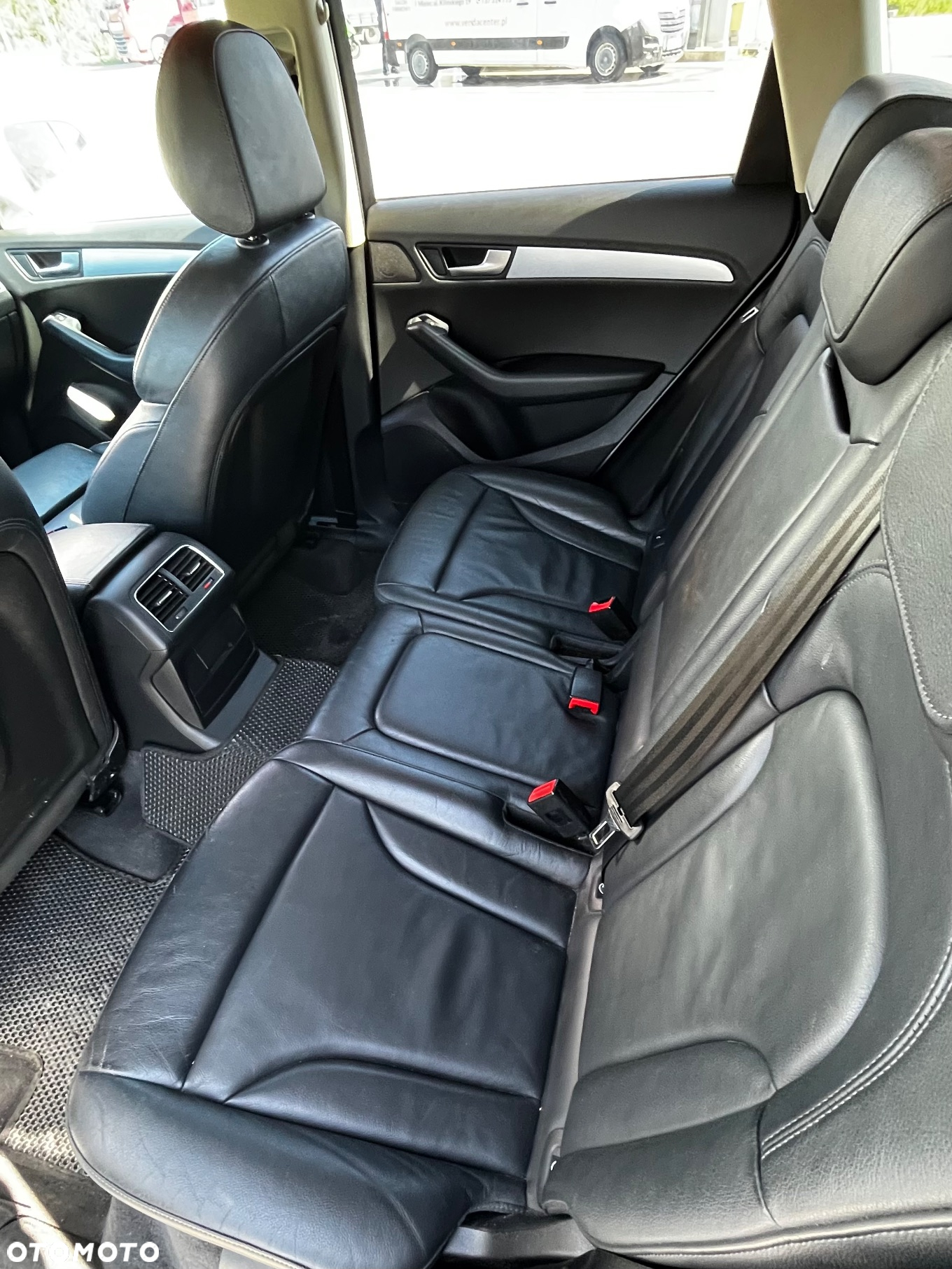 Audi Q5 2.0 TFSI Hybrid Quattro Tiptronic - 8