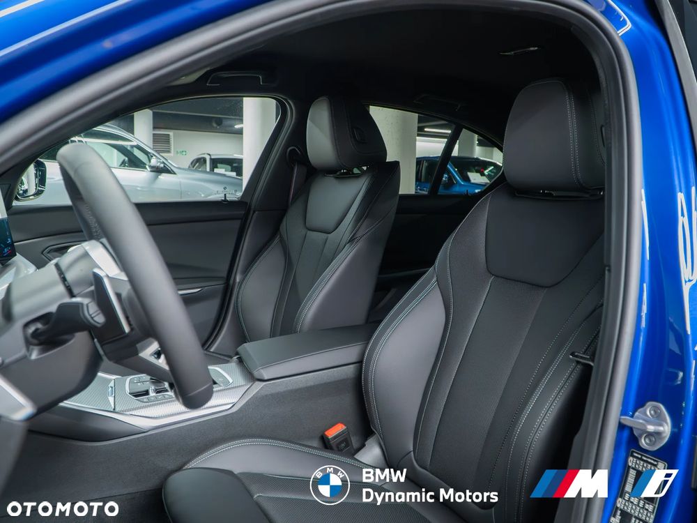 BMW Seria 3 318i M Sport - 14