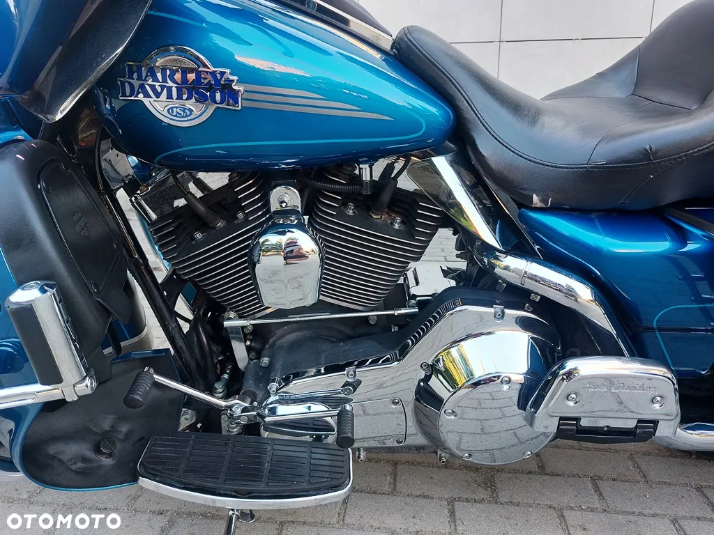 Harley-Davidson FLHTCU Ultra - 16