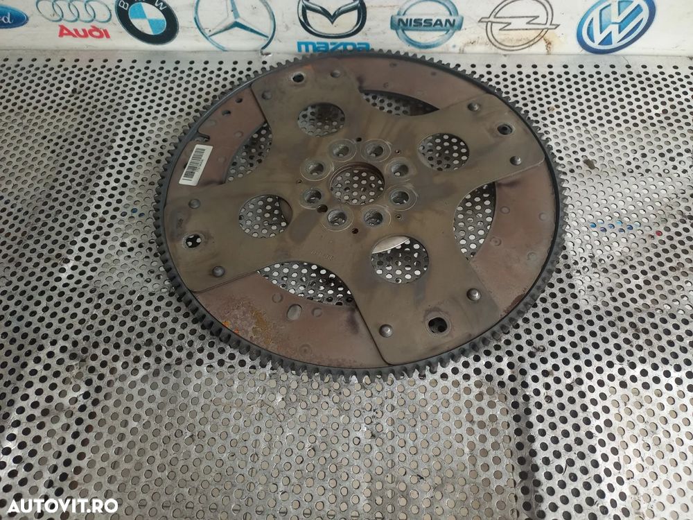 Volanta Coroana Volanta Bmw 2.0 Diesel Automat N47 184 Cai F30 F31 F20 F21 F10 F11 F34 F32 F36 Etc. - 2