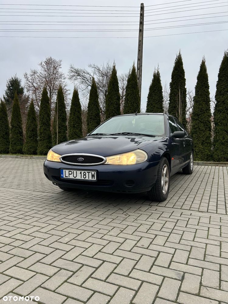 Ford Mondeo - 13