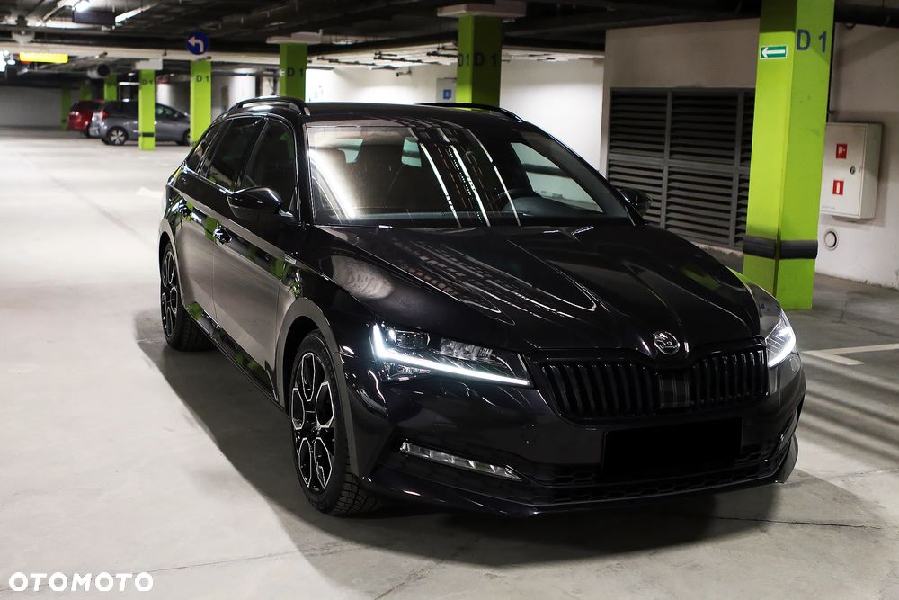 Skoda Superb 2.0 TDI SCR Sportline DSG - 12