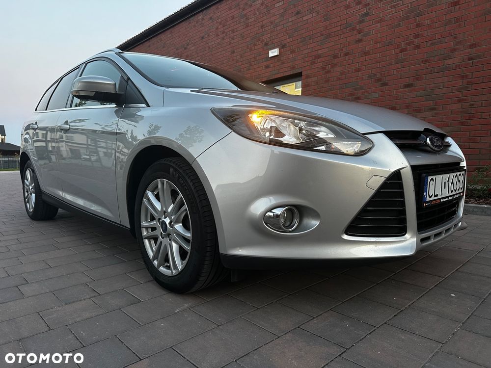 Ford Focus 1.6 TI-VCT SYNC Edition - 4