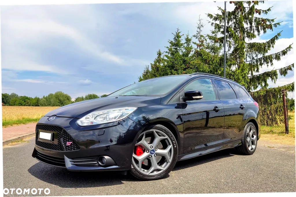 Ford Focus Turnier 2.0 EcoBoost ST - 2